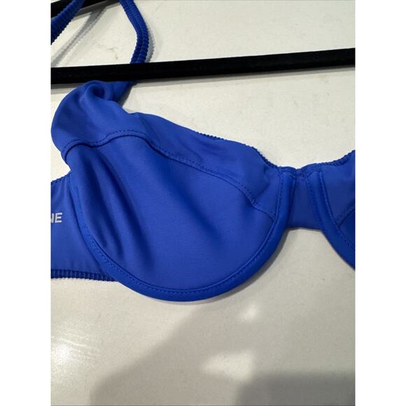 ONEONE One One Cobalt Blue Bikini Top Underwire Size Medium Ribbed Swim Sexy - Picture 5 of 6